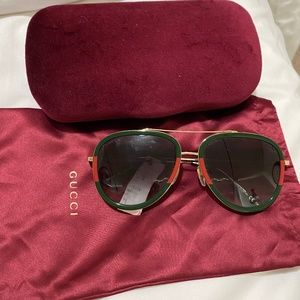 Gucci aviator sunglasses